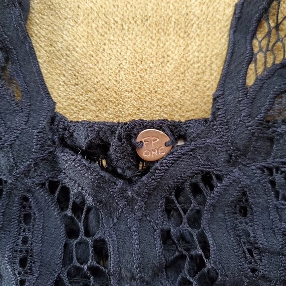 FREE PEOPLE ll Black Adella Bralette - Picture 3 of 3